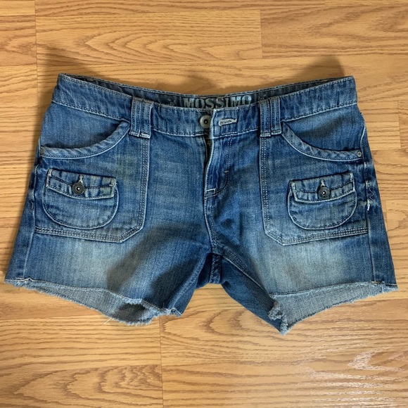Cute, Denim Shorts - Picture 1 of 3